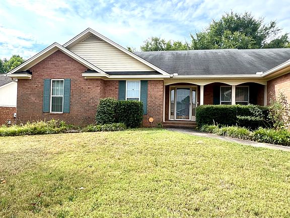 2nd image of 4600 Oxford Drive