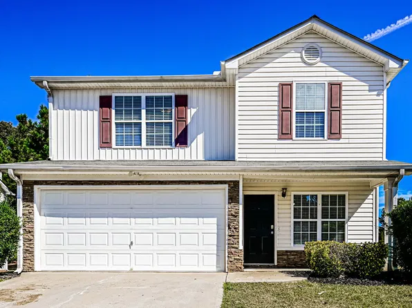 5792 Castlebrook Dr, Douglasville, GA 30134