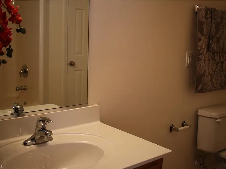 3 Dillingham Pl — Photo 16