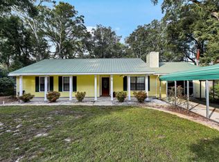 21 Miller Dr W, Beaufort, SC 29907