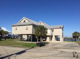 210 Constantin Rd, Golden Meadow, LA 70357