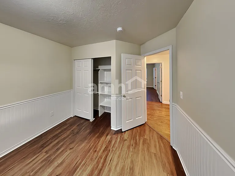1015 W Westbury Ct — Photo 20