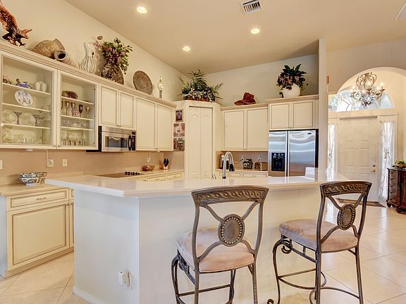4th image of 10125 Ravenna Way