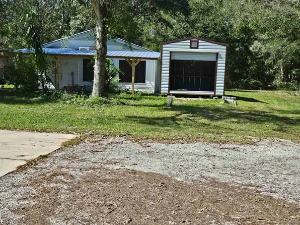 568 N Samsula Dr, New Smyrna Beach, FL 32168