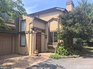 92 Sayre Dr, Princeton, NJ 08540