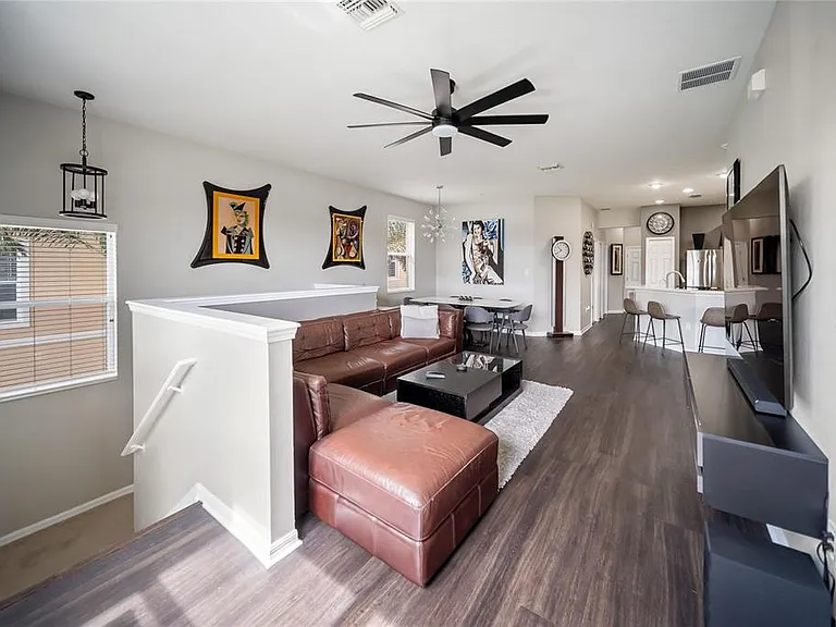 3760 Parkridge Cir #23-204 — Photo 4