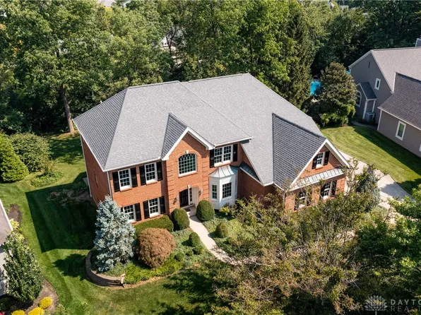 7272 Saint Ives Pl, West Chester, OH 45069