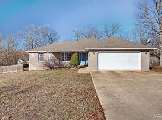 21062 Larson Rd, Waynesville, MO 65583
