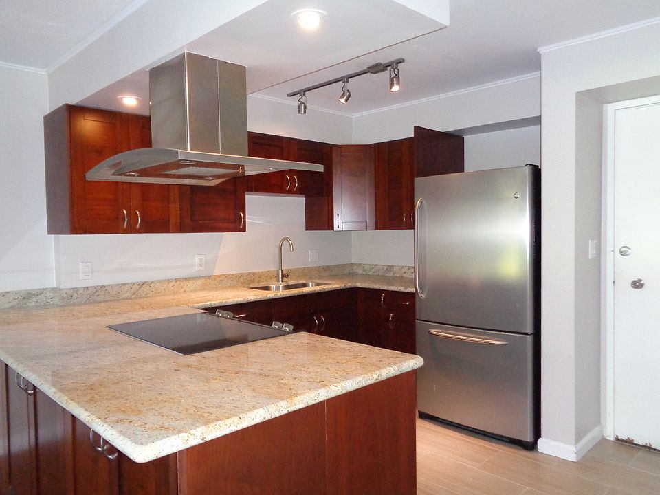 1st image of 3138 Waialae Ave APT 409