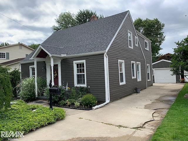 1st image of 22438 Pointe Dr