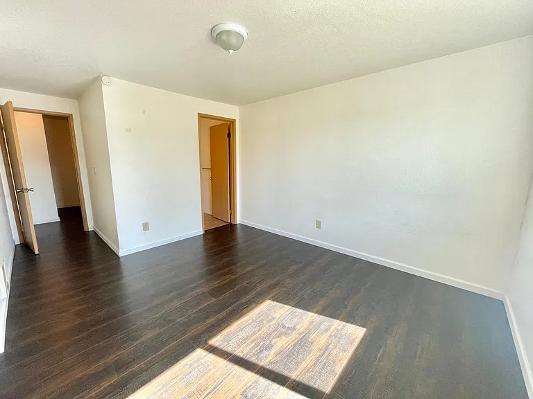 12038 31st Ave NE #201 — Photo 13