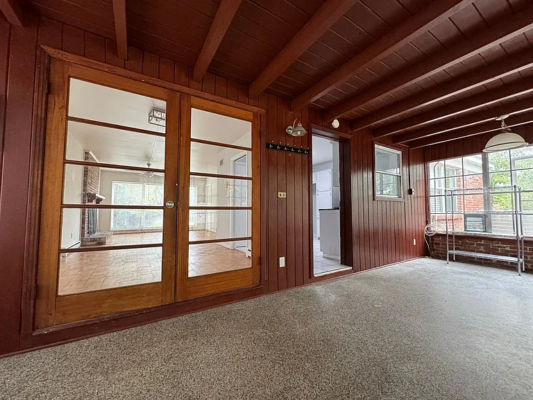 544 Severn Ave — Photo 9