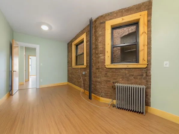 433 De Kalb Avenue image 5 of 10