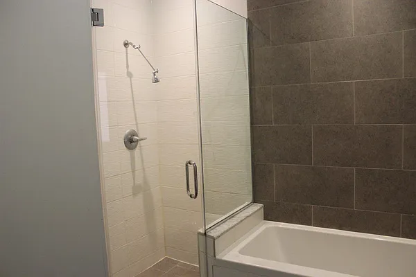 Rented by Premier Metro Realty Corp | media 48