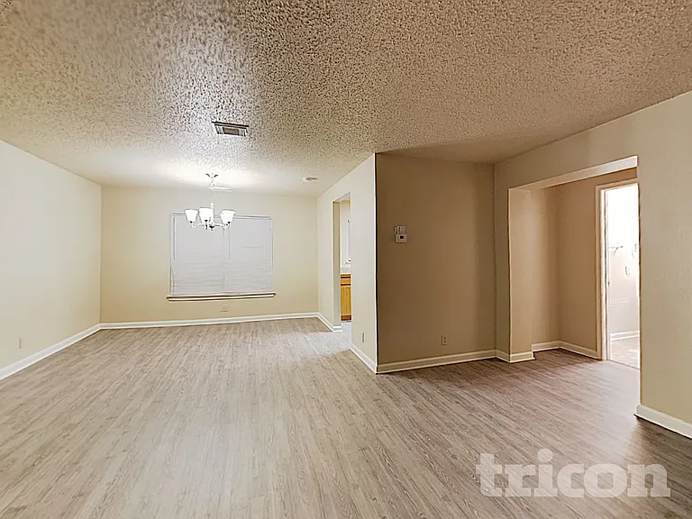 7511 Micron Dr — Photo 3
