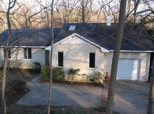 4036 Converse Dr, Raleigh, NC 27609