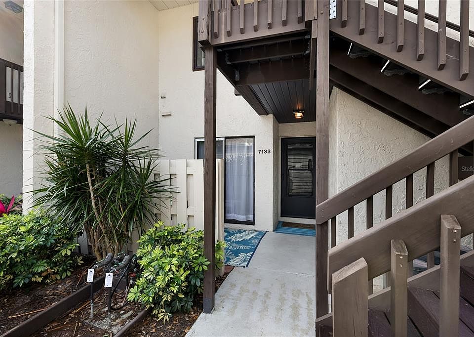1st image of 7133 28TH AVENUE W #7133