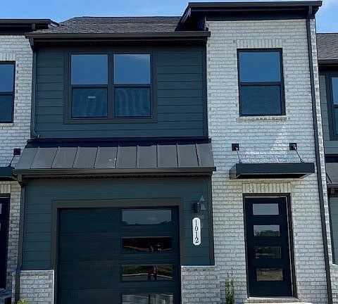 2nd image of 1120 Riverbrook Dr #322A
