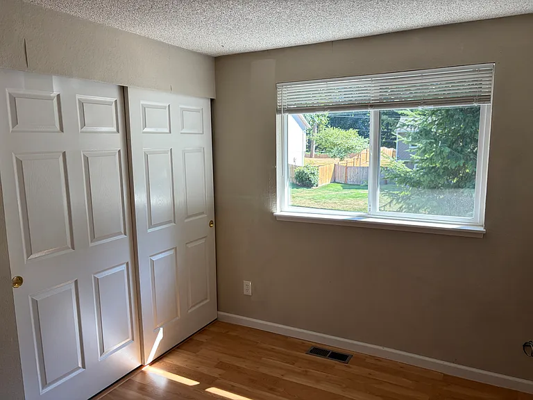 15504 SE 179th St — Photo 6