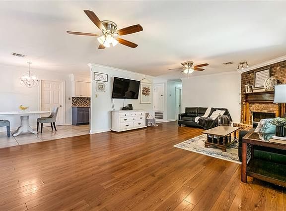 4th image of 1809 Lafitte Dr