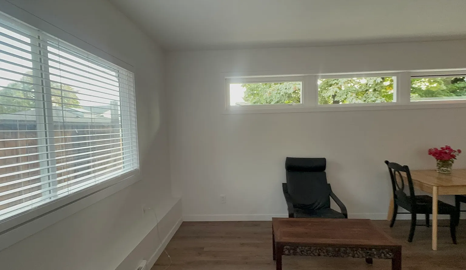 1 bed, 1.5 bath, 400 sqft, $2,200 — Photo 3