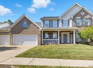 697 Grand View Ridge Ct, Eureka, MO 63025