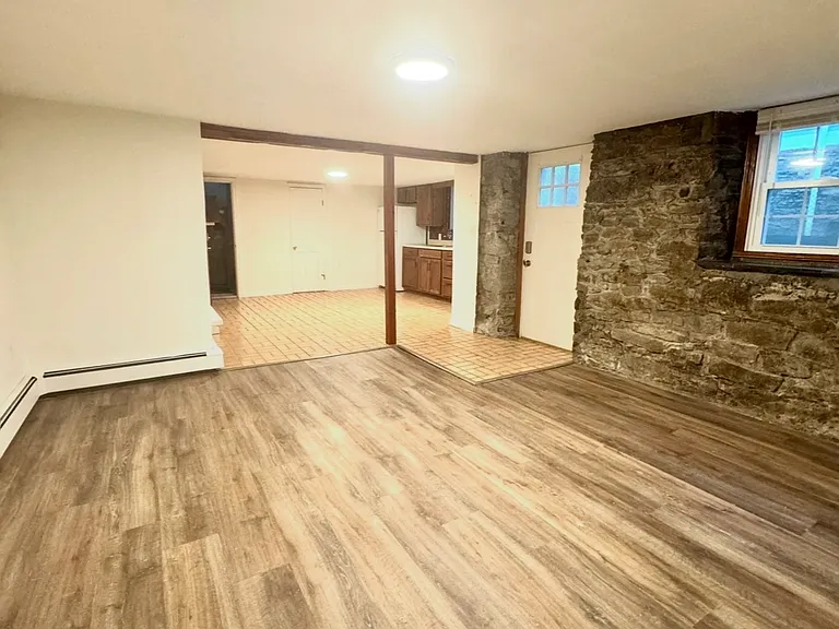 177 Transit St — Photo 3