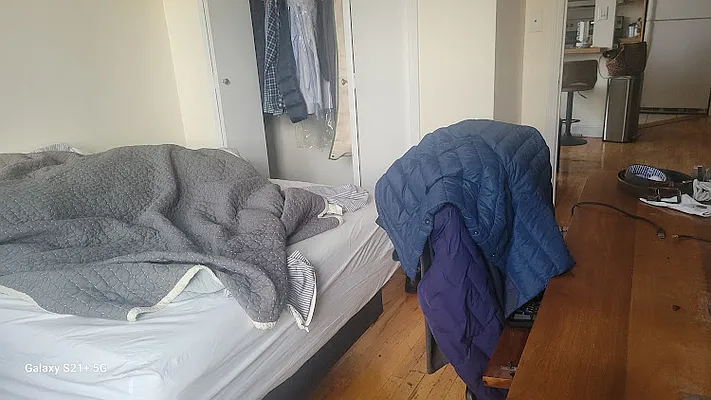 Rented by Chartwell Manhattan Realty | media 24