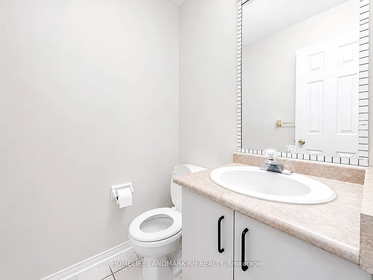 5 Coburg Cres — Photo 7