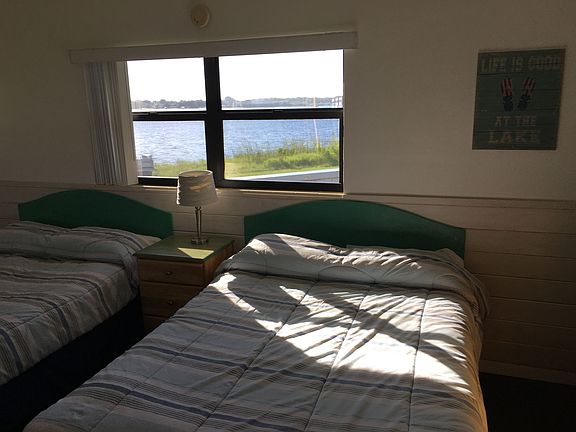 nice lake view-rear window