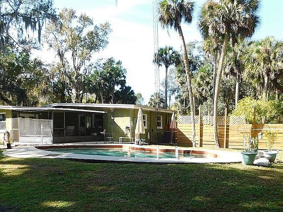 Pool area
