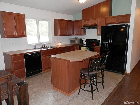 2nd image of 17248 154th Ave SE
