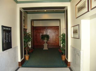 211 Pine St APT 503, Seattle, WA 98101