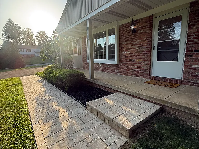 9398 Paulskirk Dr — Photo 28