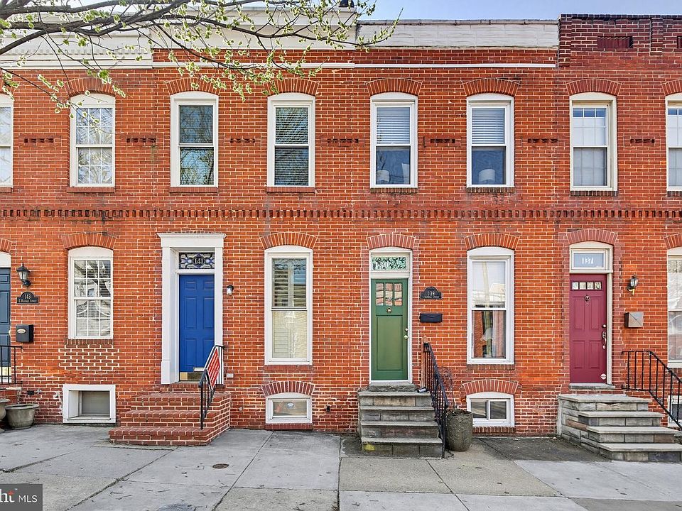 1st image of 139 E Randall St