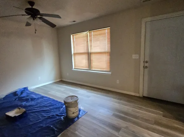 2524 Empire Ave, Joplin, MO 64804