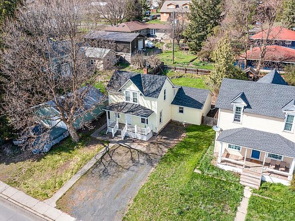 3rd image of 420 E Mohr St