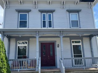 45 Grove Ave FLOOR 1, Westerly, RI 02891
