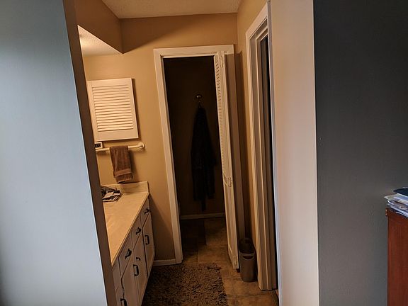 3rd image of 8342 NW Barrybrooke Dr