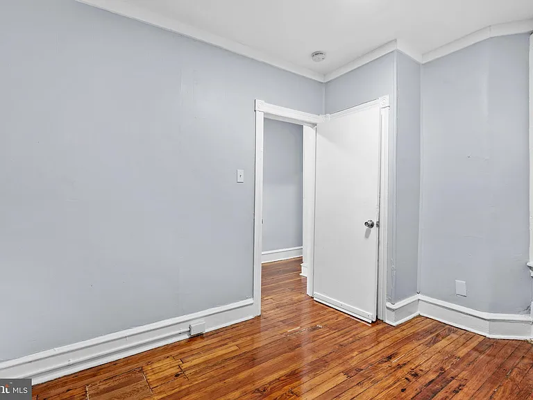 1619 S Conestoga St — Photo 15