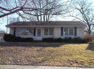 1685 N Farnham St, Galesburg, IL 61401