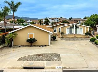 1745 Brentwood Way, Hemet, CA 92545