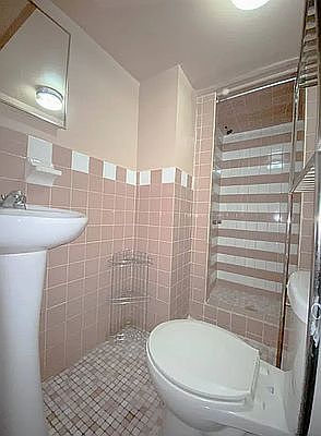 4th image of 980 E 32nd St Floor 1