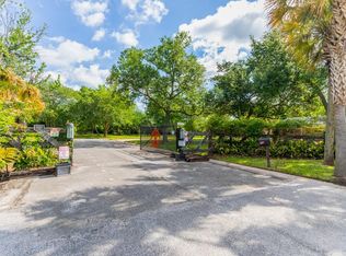 1280 Cherokee Ln, Beaumont, TX 77702