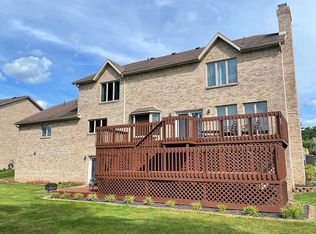 300 Dublin Dr, Mineral Wells, WV 26150