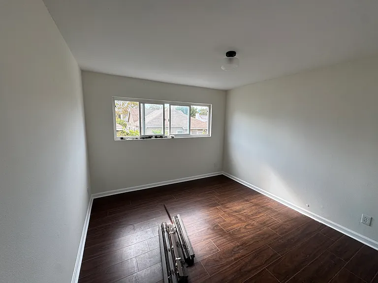 5401 W Olympic Blvd #3 — Photo 21