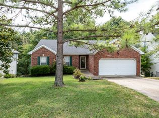 6130 Whispering Hills Blvd, Louisville, KY 40219