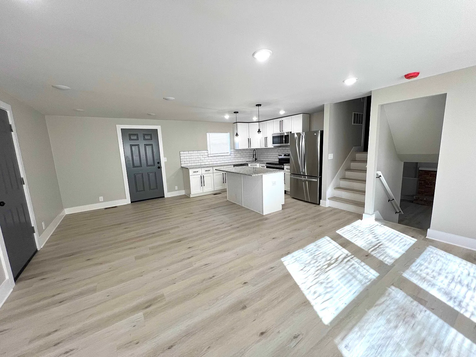 3 bed, 1520 sqft, $2,340 — Photo 2