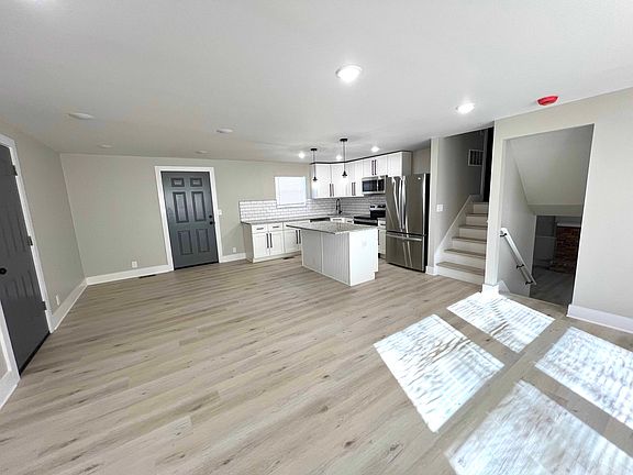2nd image of 9854 Loralinda Dr