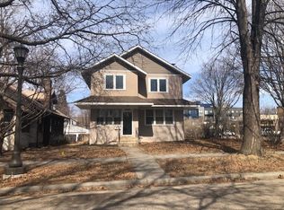 1581 Stanford Ave, Saint Paul, MN 55105